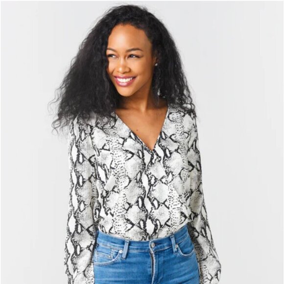 BB DAKOTA Women's Snake The Cake Satin Bodysuit Size Small Snakeskin Print - Picture 1 of 15